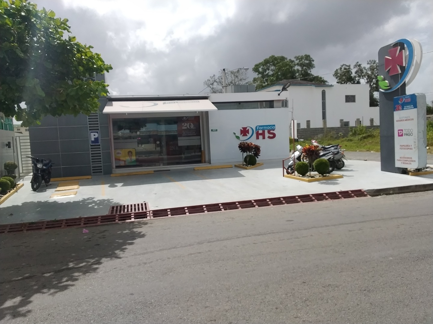 Farmacia Holguín Suarez