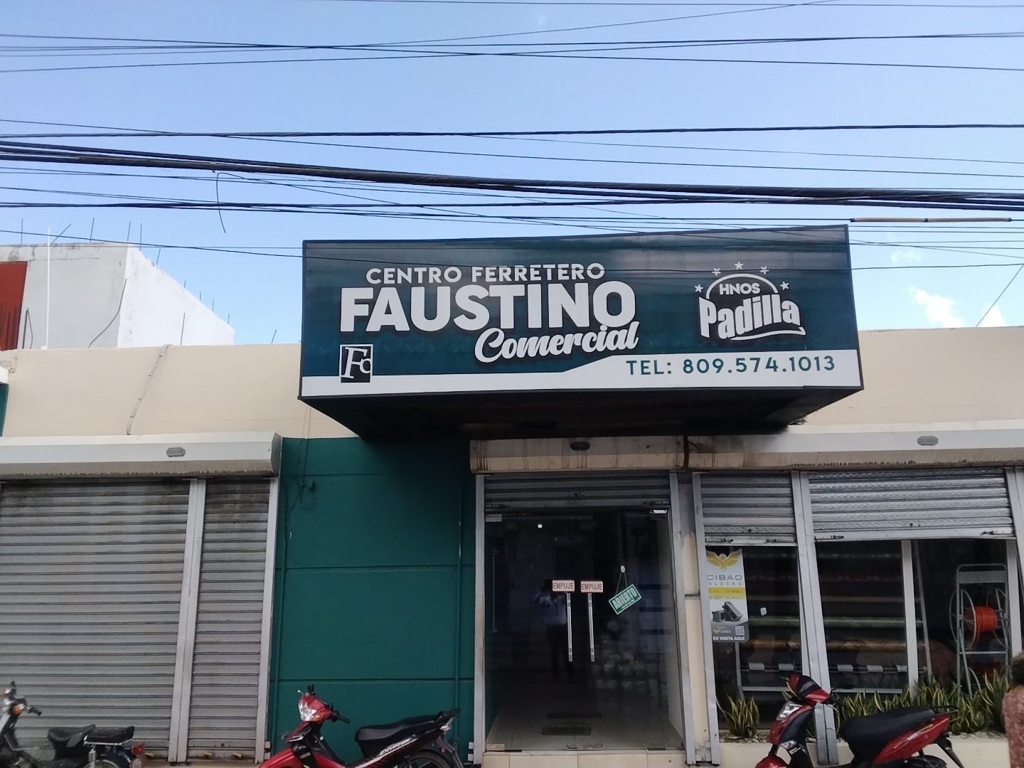 Centro Ferretero Faustino Comercial S.R.L.