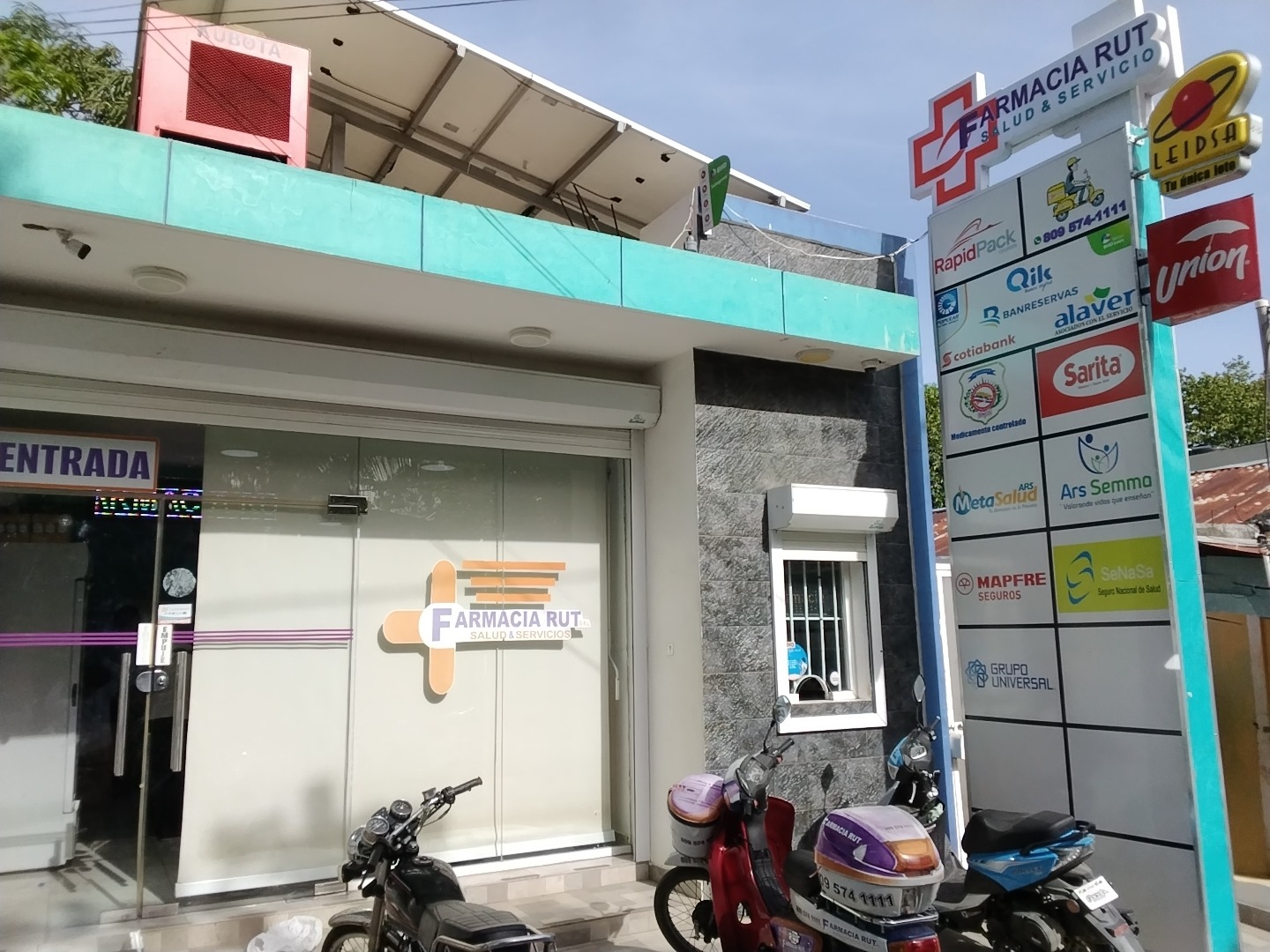 Farmacia Rut Martínez S.R.L.
