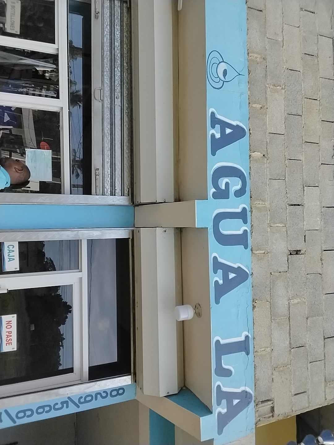 Agua La Cuevana