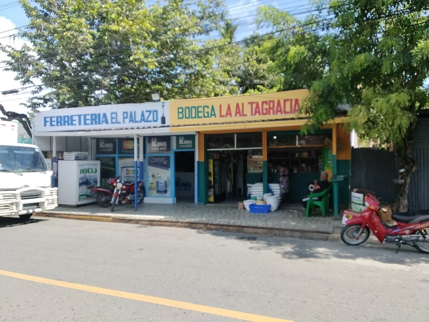 Bodega La Altagracia S.R.L.