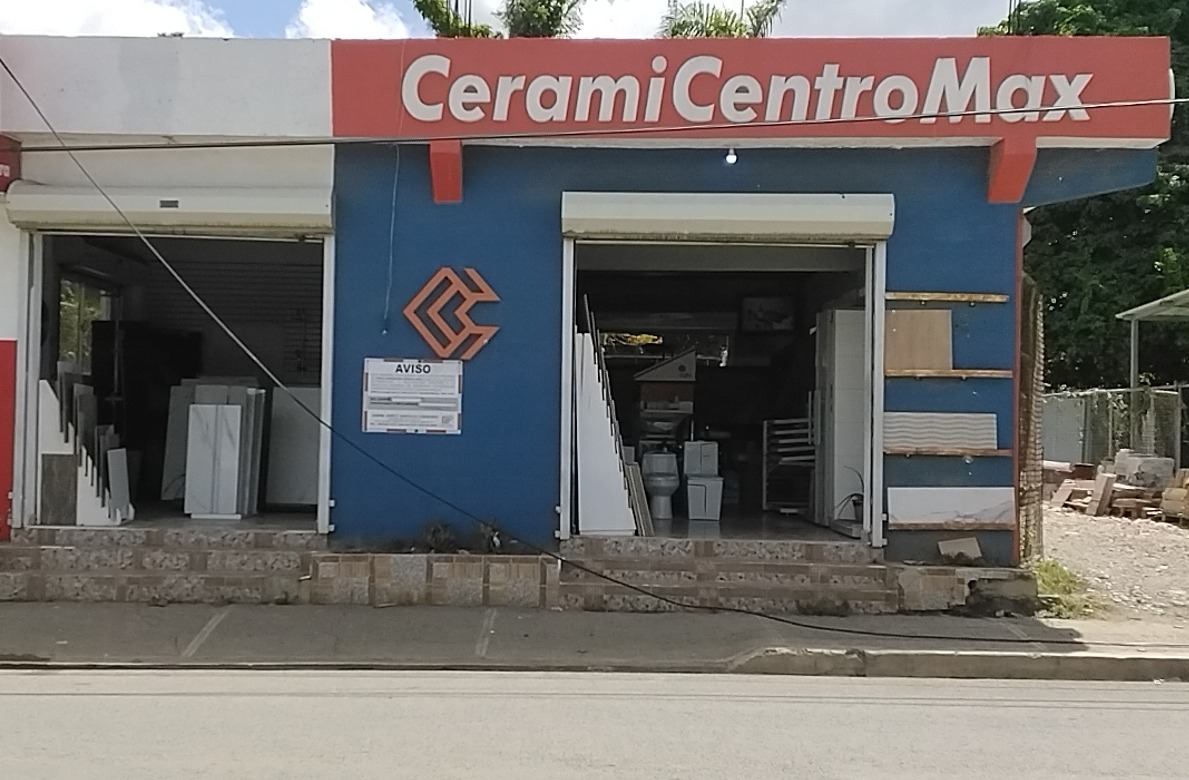 Cerami Centro Max S.R.L.