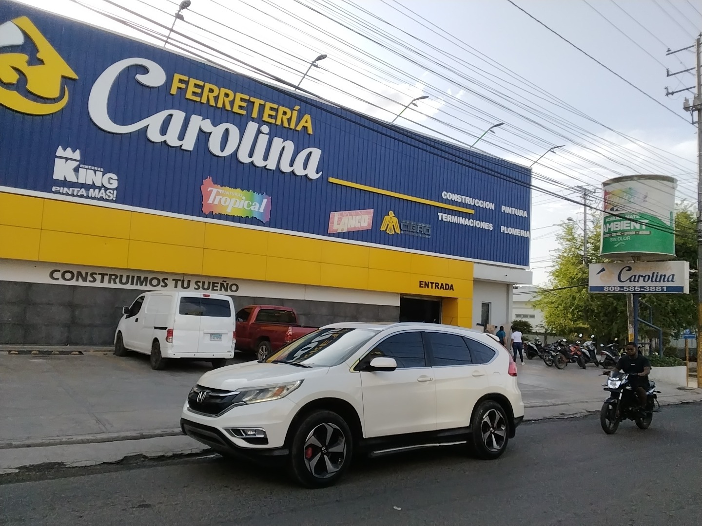 Ferretería Carolina S.R.L.