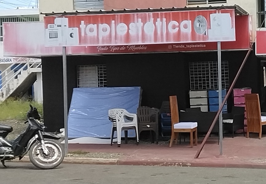 Tienda Tapiestética S.R.L.